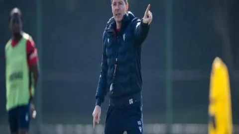 “2025昆明上合国际马拉松盛大开幕”