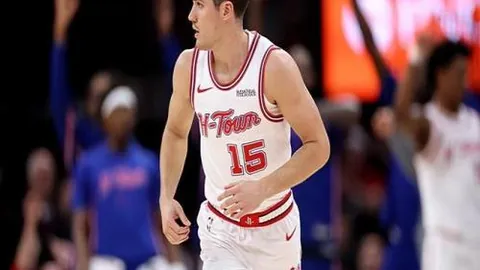 长春亚泰与武汉三镇 第16轮中超巅峰对决